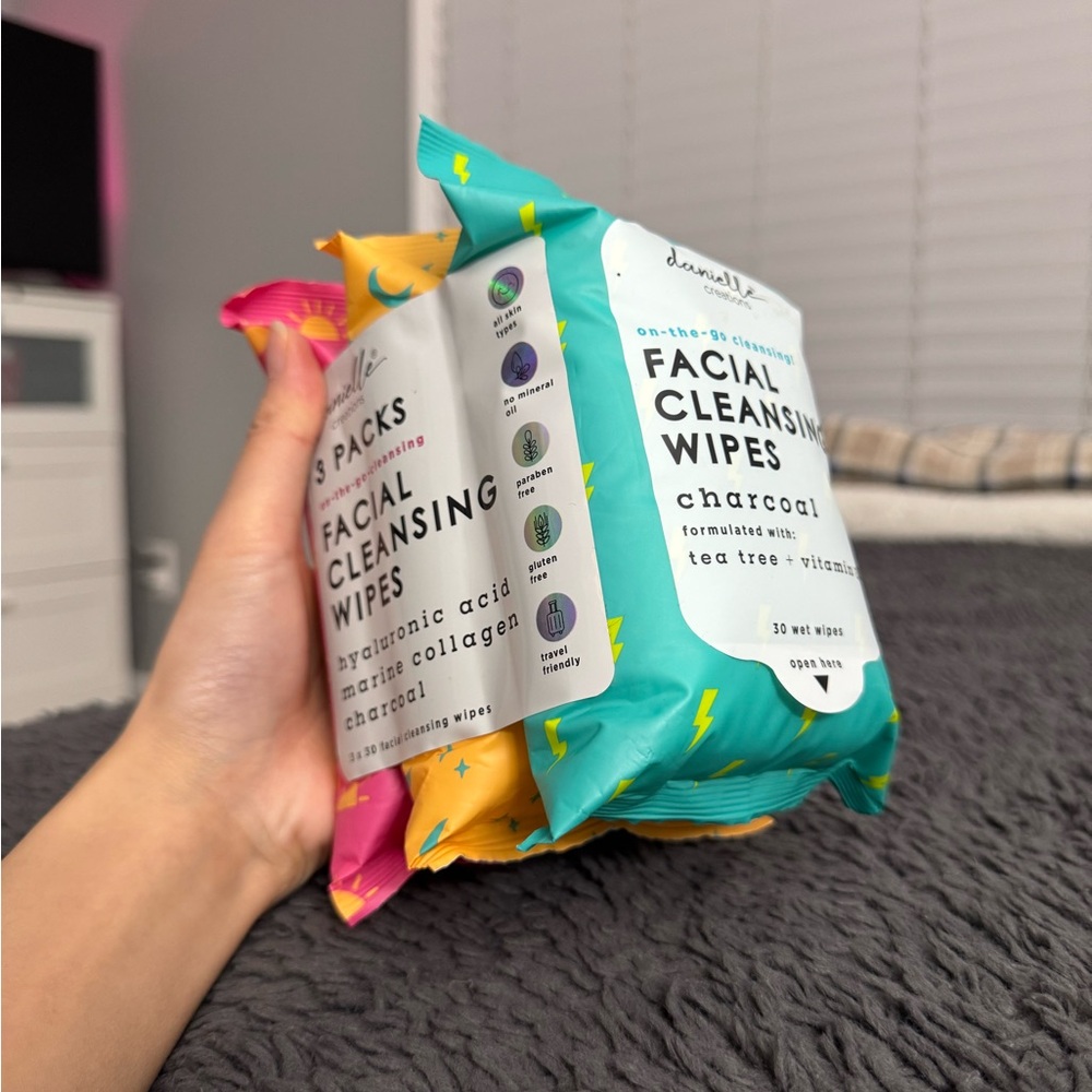 NEW Danielle Creations Facial Cleansing Wipes Variety 3-Pack (90 Wipes Total)